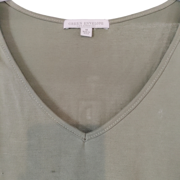 Women's Top size medium - Picture 4 of 6